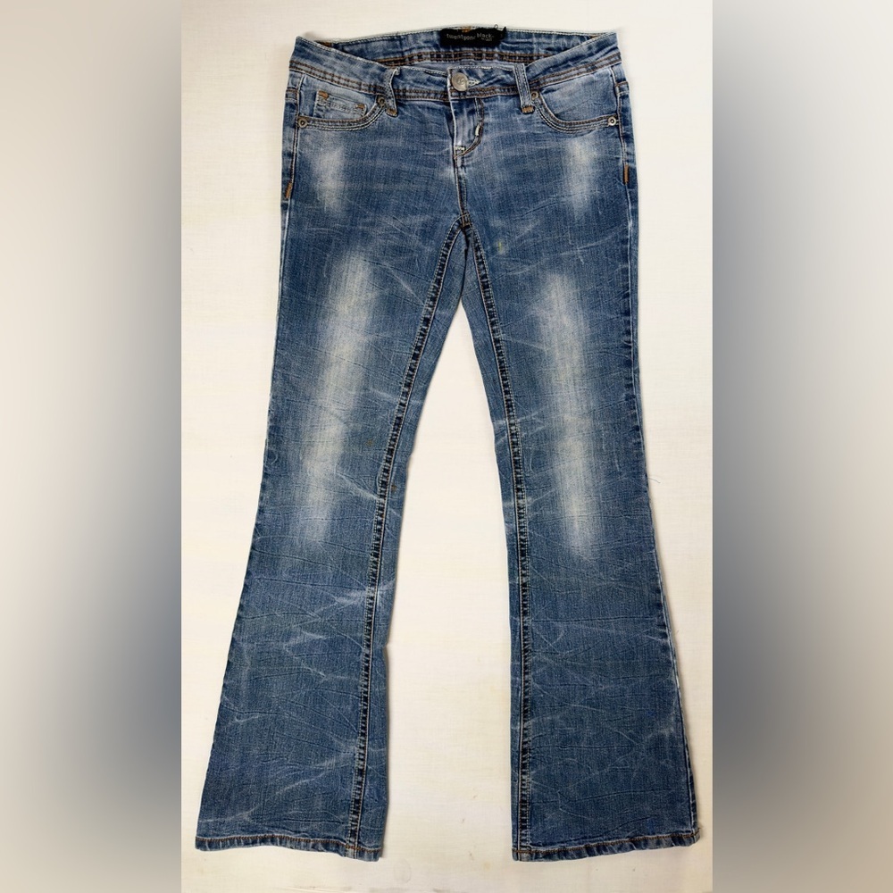 TwentyOne Black by Rue 21 Low Rise Flare Jeans Med Blue color Women’s Size 3/4R